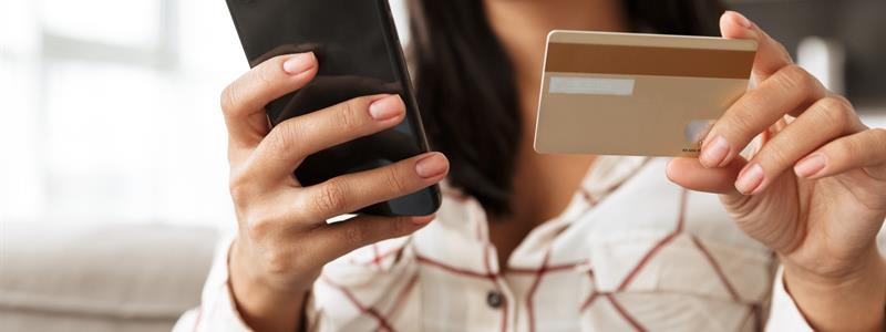 6 Ways Credit Cards Can Improve Your Financial Life