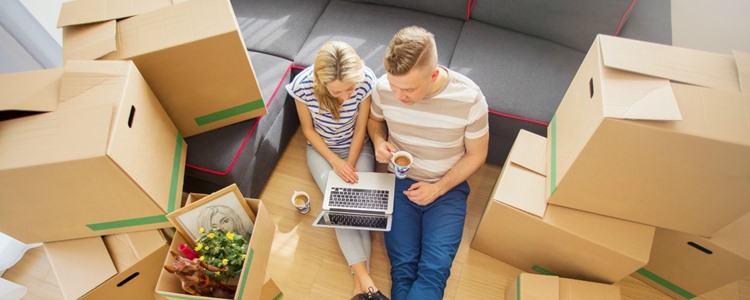 4 Tips for Budgeting Your Summer Move